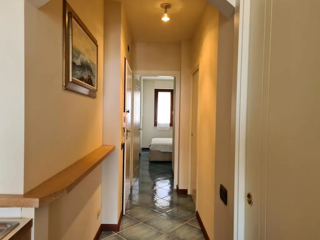 Exclusive On The Beach Alghero Apartament