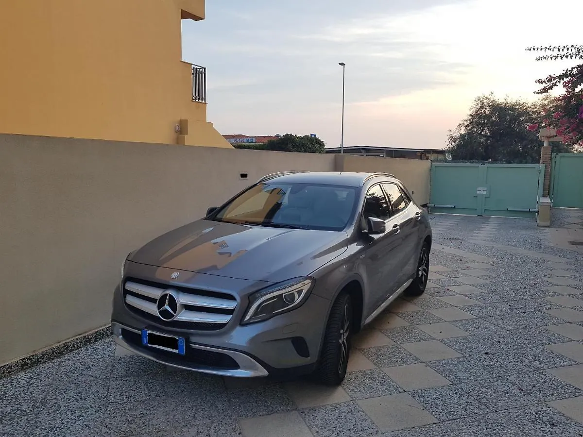 Exclusive On The Beach Alghero 0*,