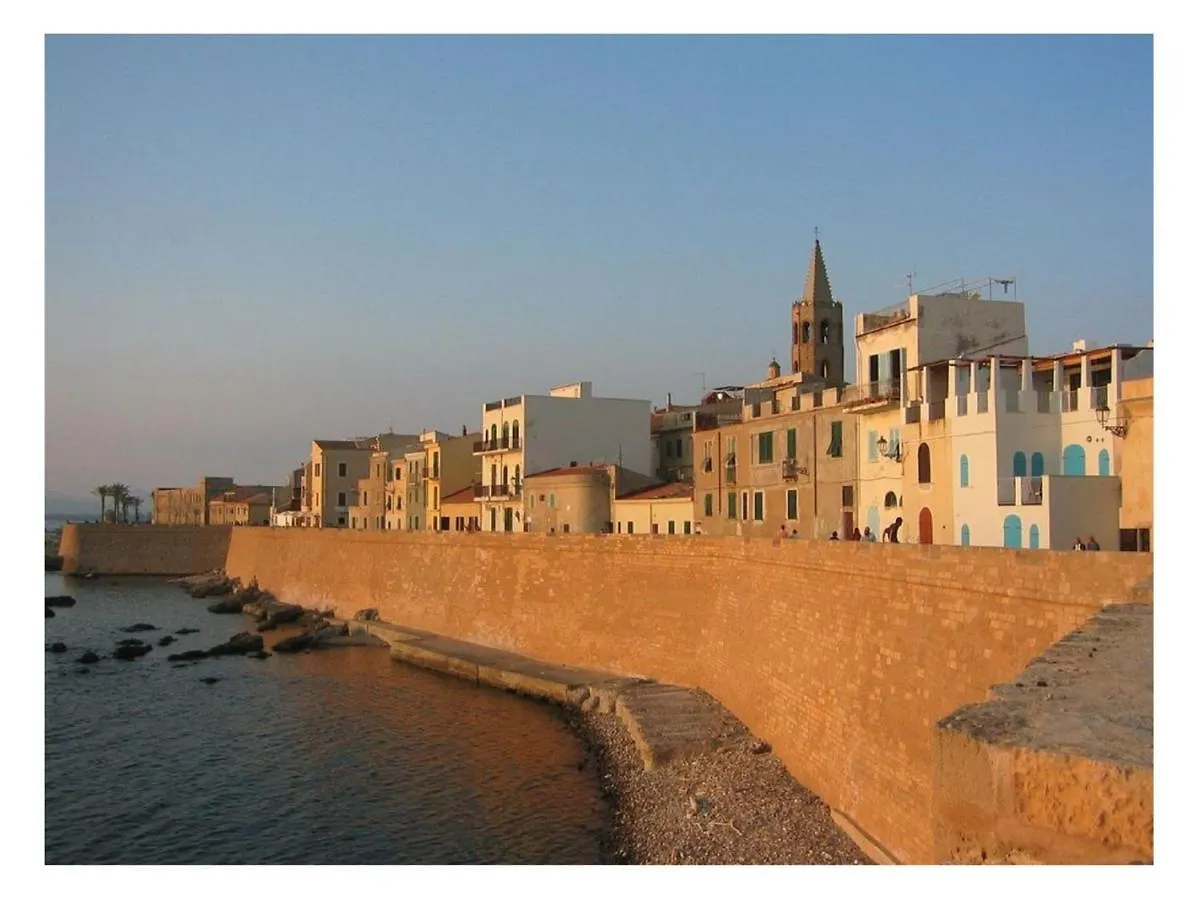 Exclusive On The Beach Alghero